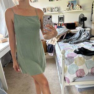 Green linen dress